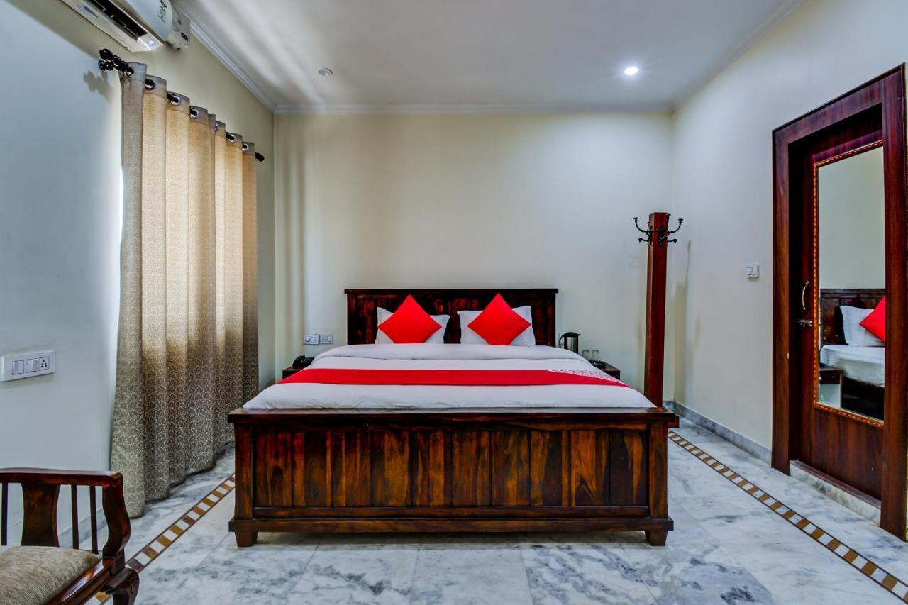 Oyo 22400 Hotel Lichana Haveli Jaipur Exteriör bild