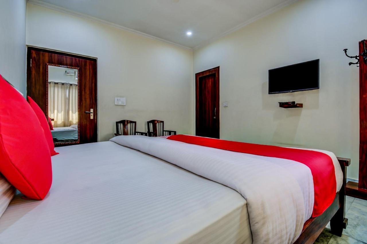Oyo 22400 Hotel Lichana Haveli Jaipur Exteriör bild