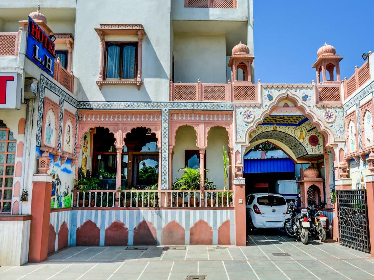 Oyo 22400 Hotel Lichana Haveli Jaipur Exteriör bild